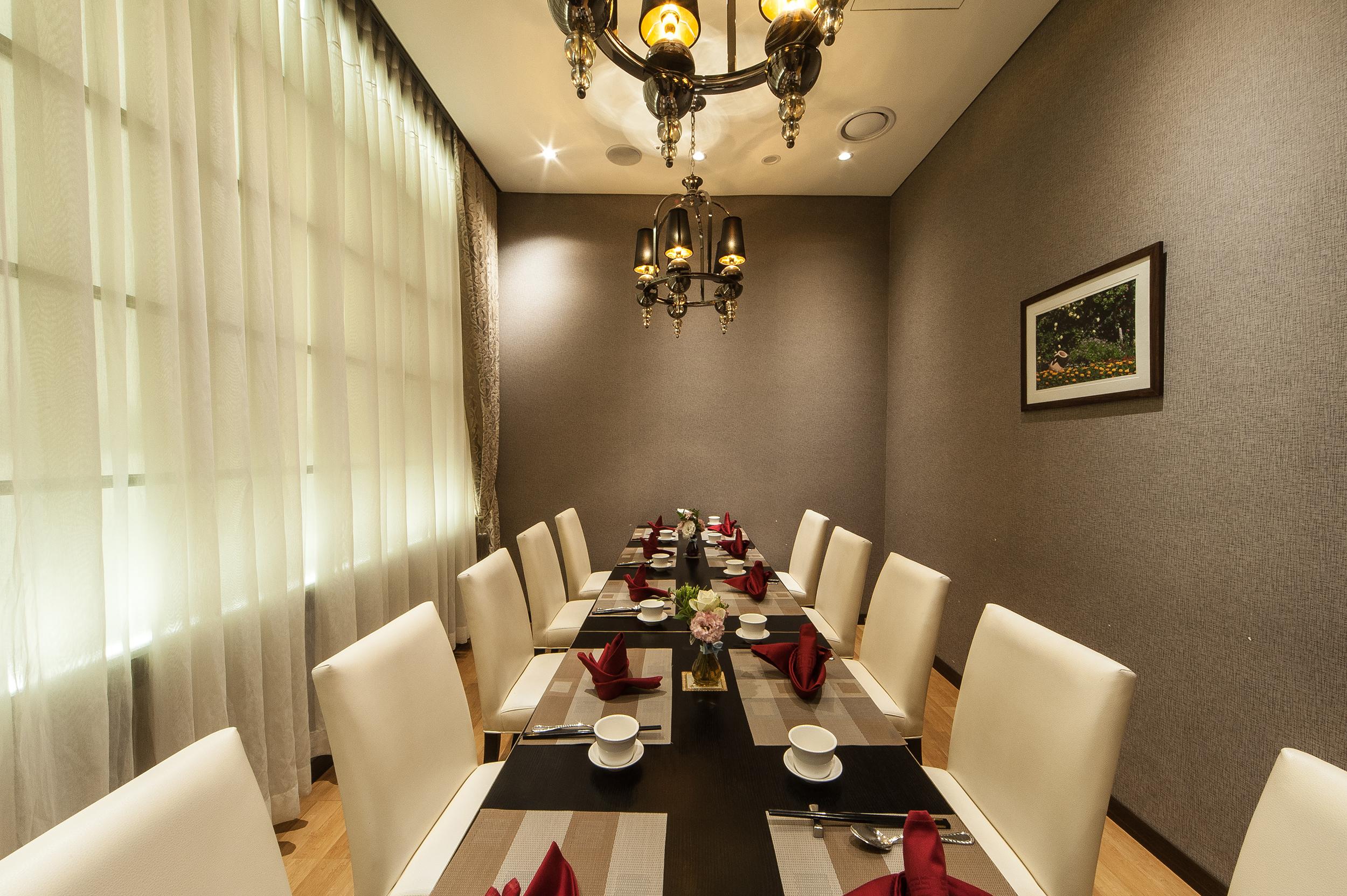 The Riverside Hotel 3*