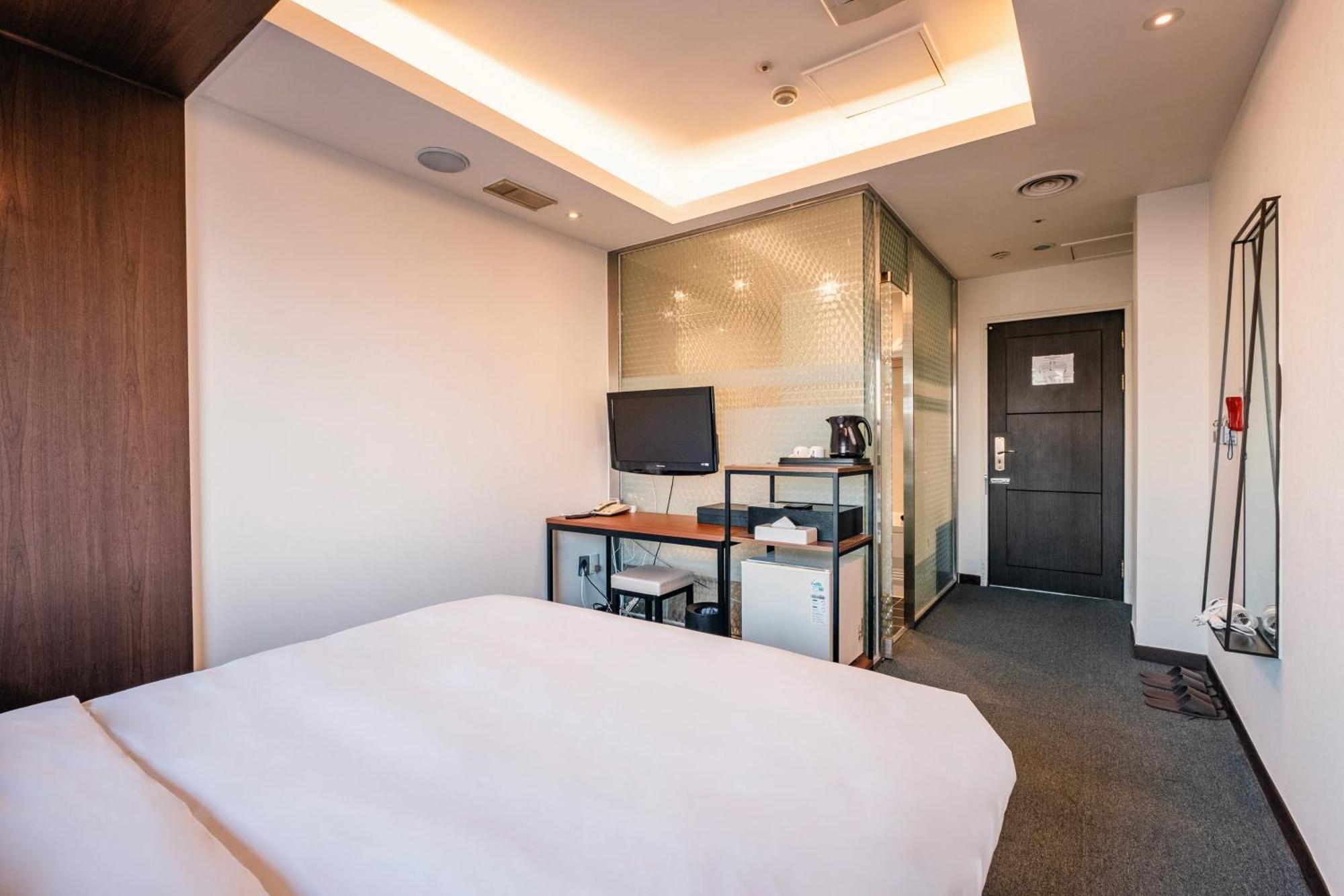 The Riverside Hotel Seoul