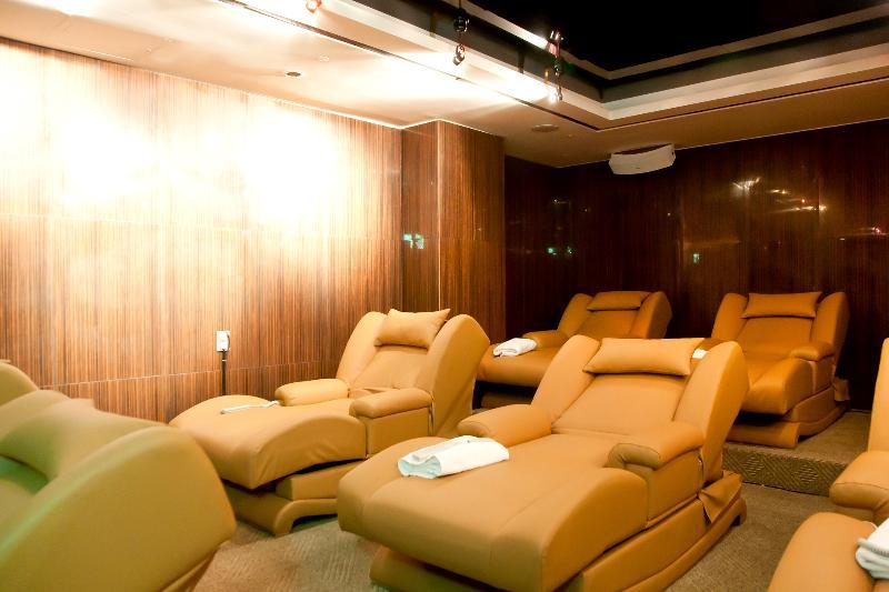 The Riverside Hotel 3*